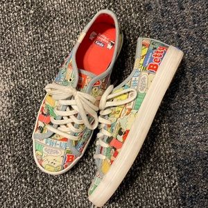 Rare KEDS Sneakers Betty and Veronica Pin Up Sz 9